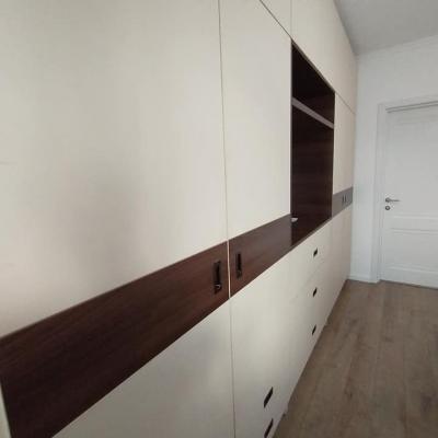 Mobila pentru dormitor pe comanda